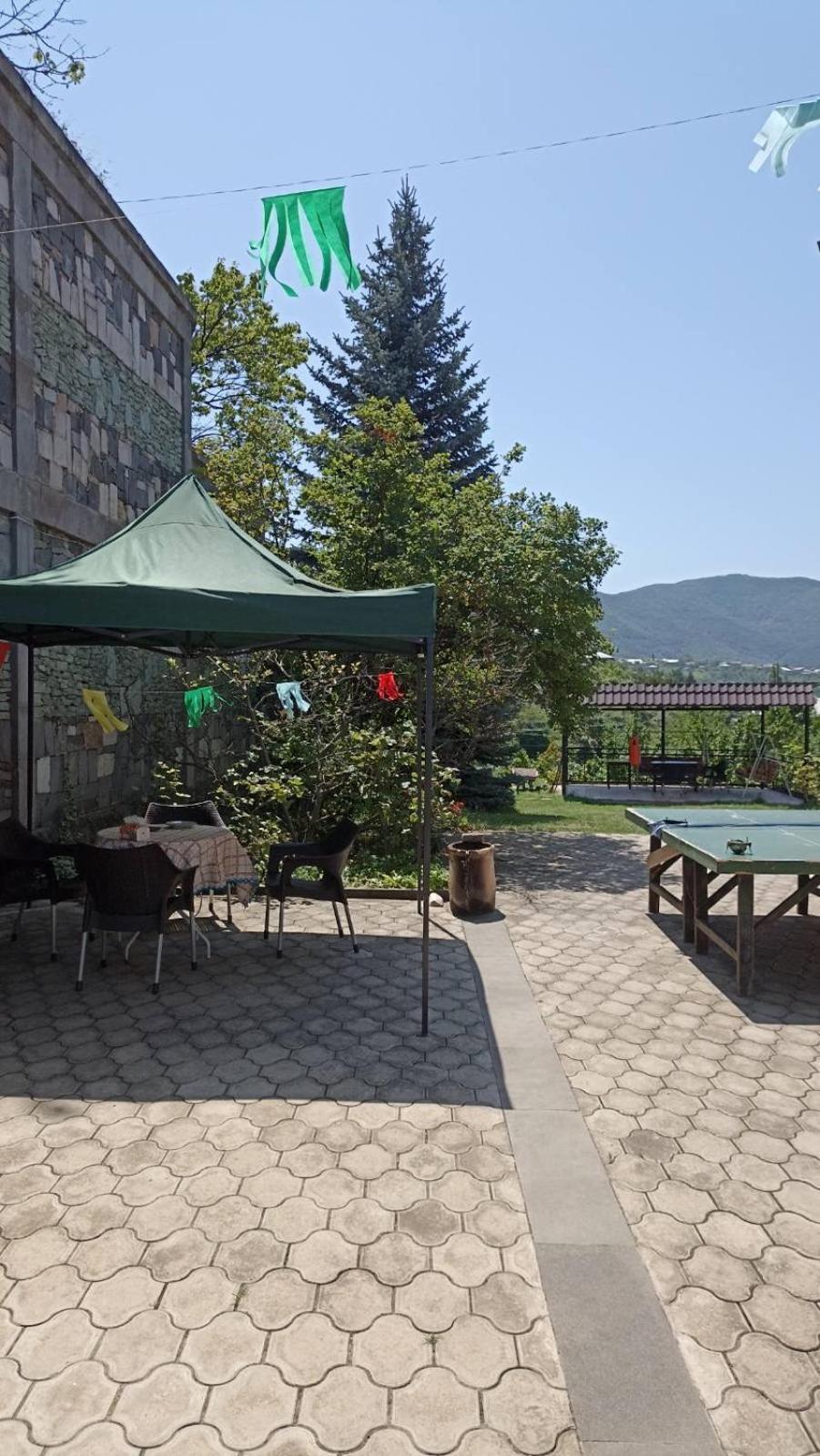 Luse Guest House Ijevan Bagian luar foto