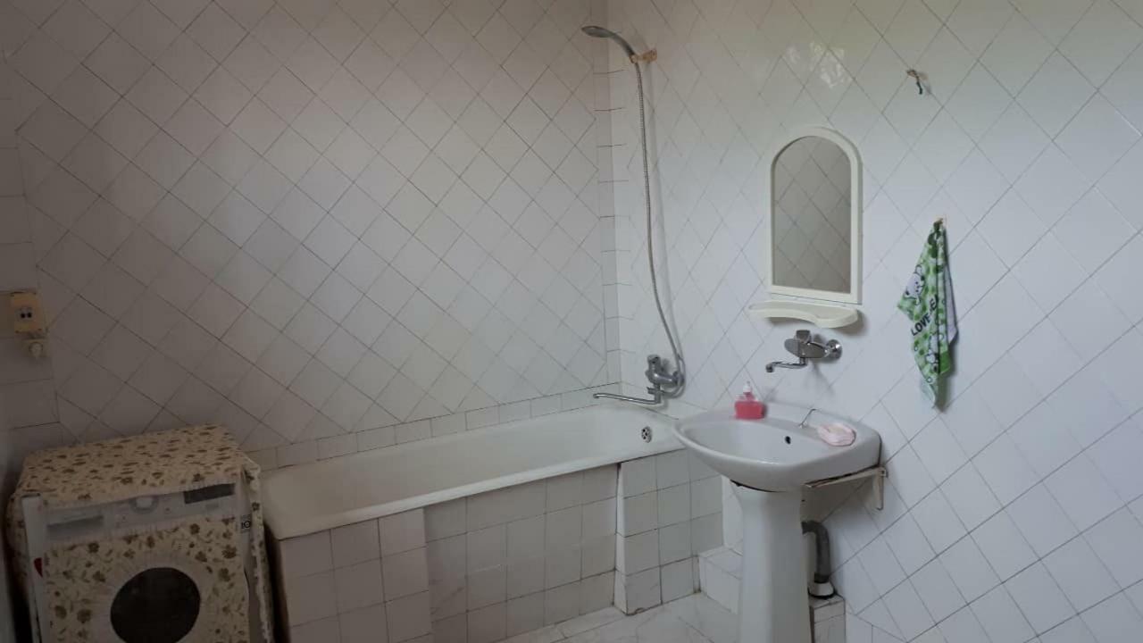 Luse Guest House Ijevan Bagian luar foto